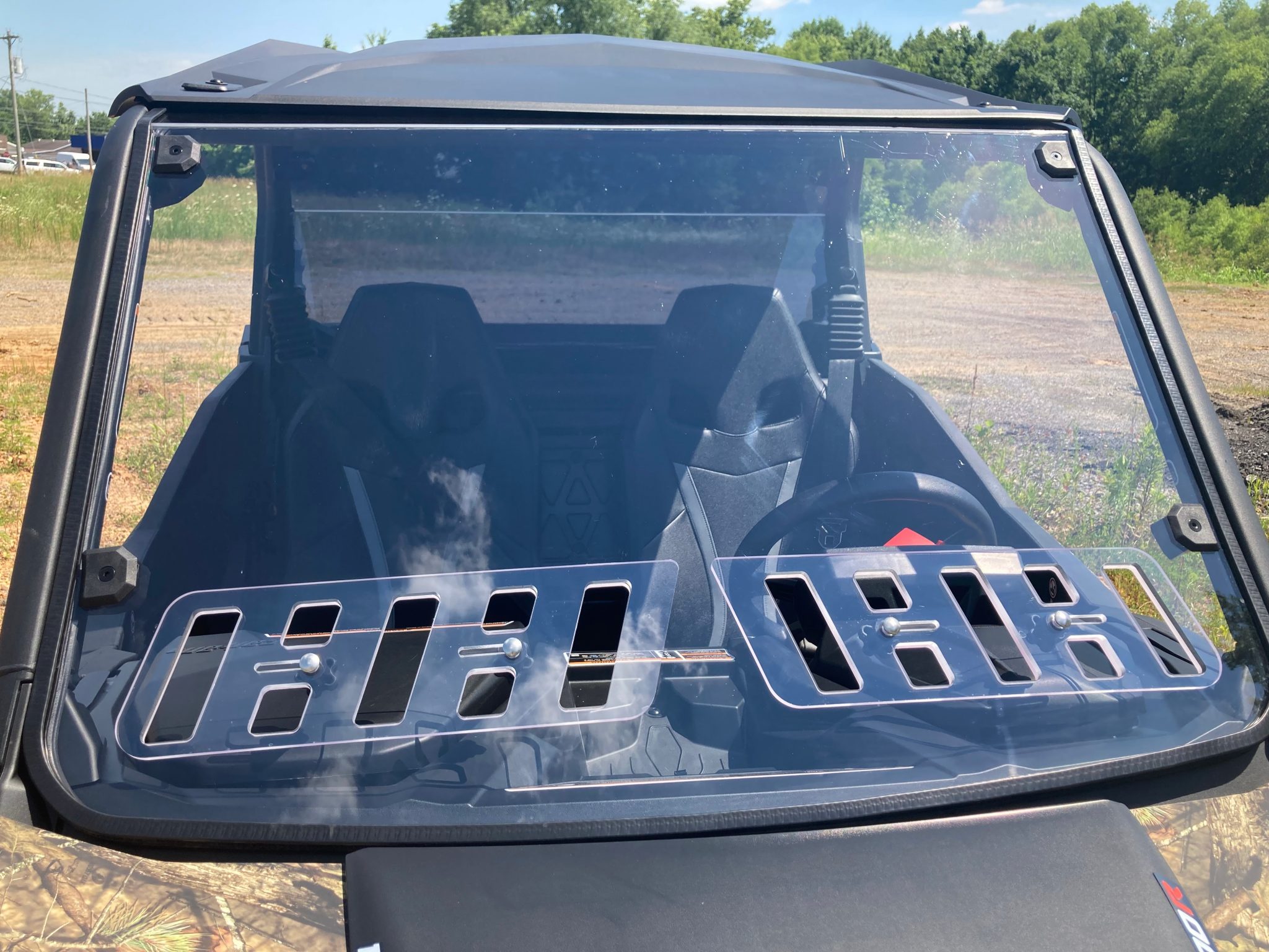 CanAm Maverick Trail & Sport Vented Windshield (Also fits 2021