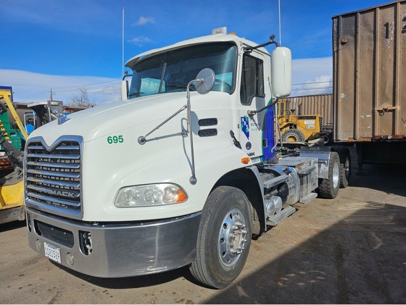 Nevada Recycling and Salvage Roll Off