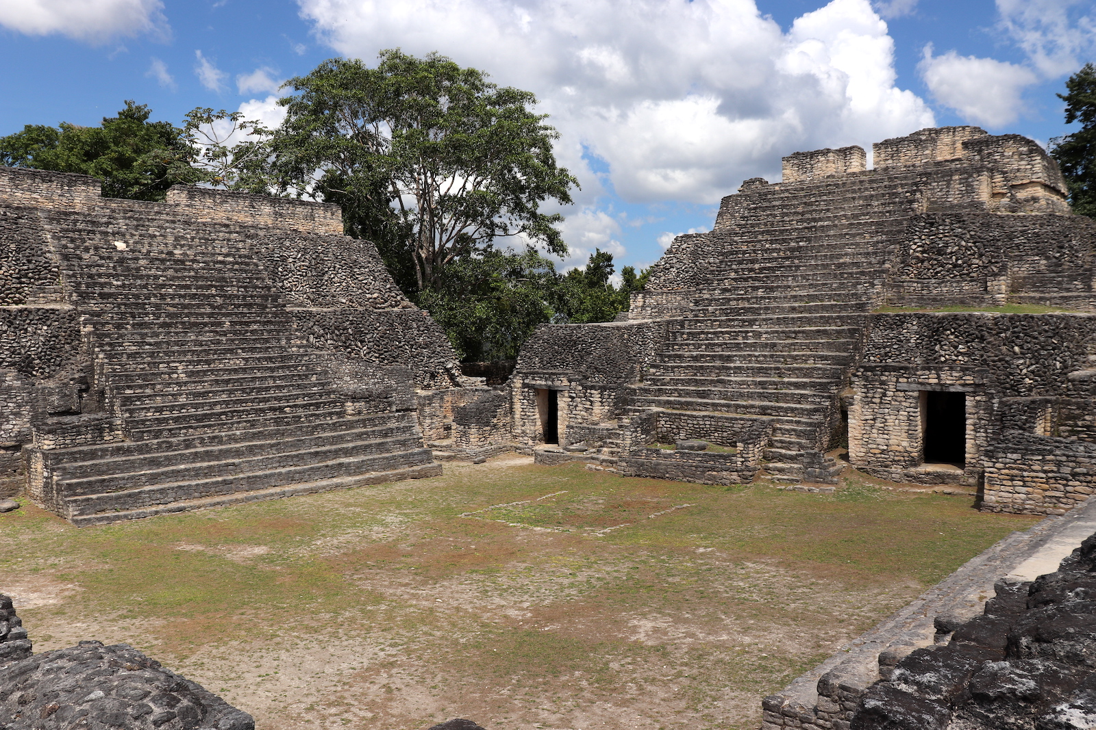 Belize KEEP ON EXPLORING