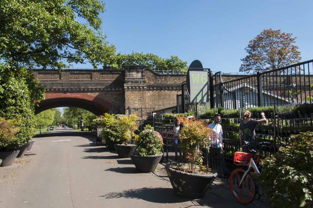 W6 Garden Centre and Cafe Keep Things Local