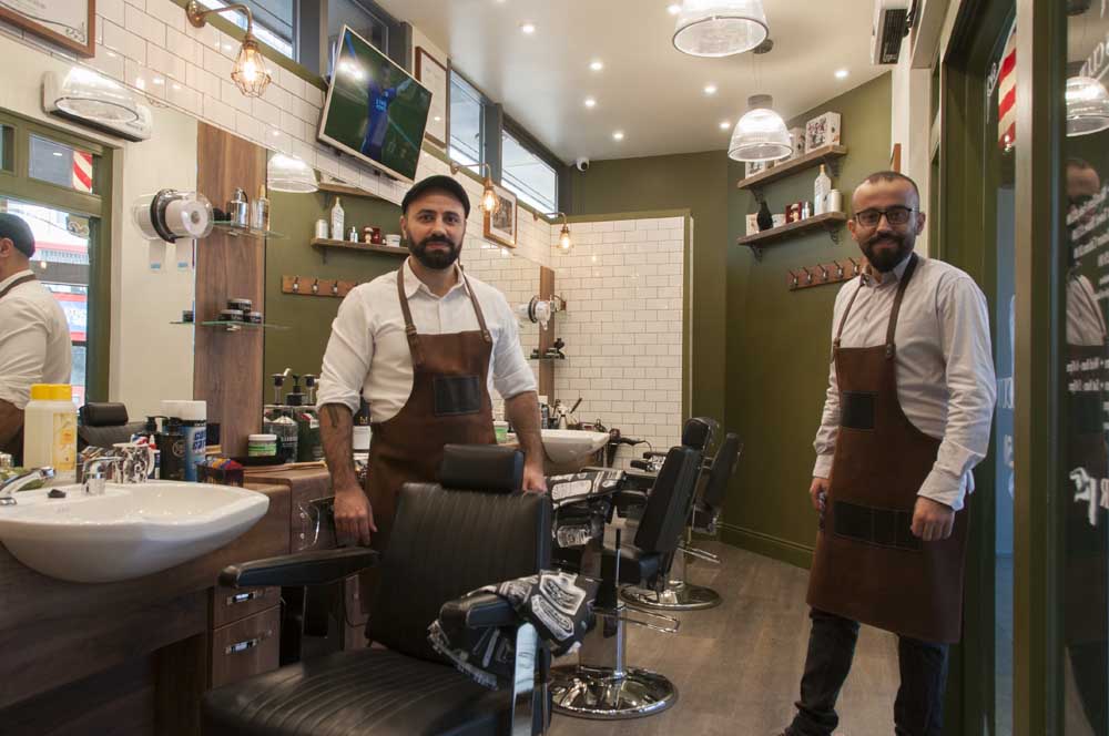 The Barbers Club The Cutting Edge Keep Things Local