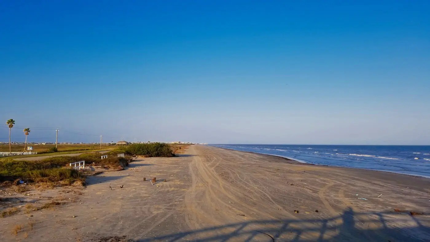 Blue Water RV Resort, Freeport, TX Keep Up With The Joneses