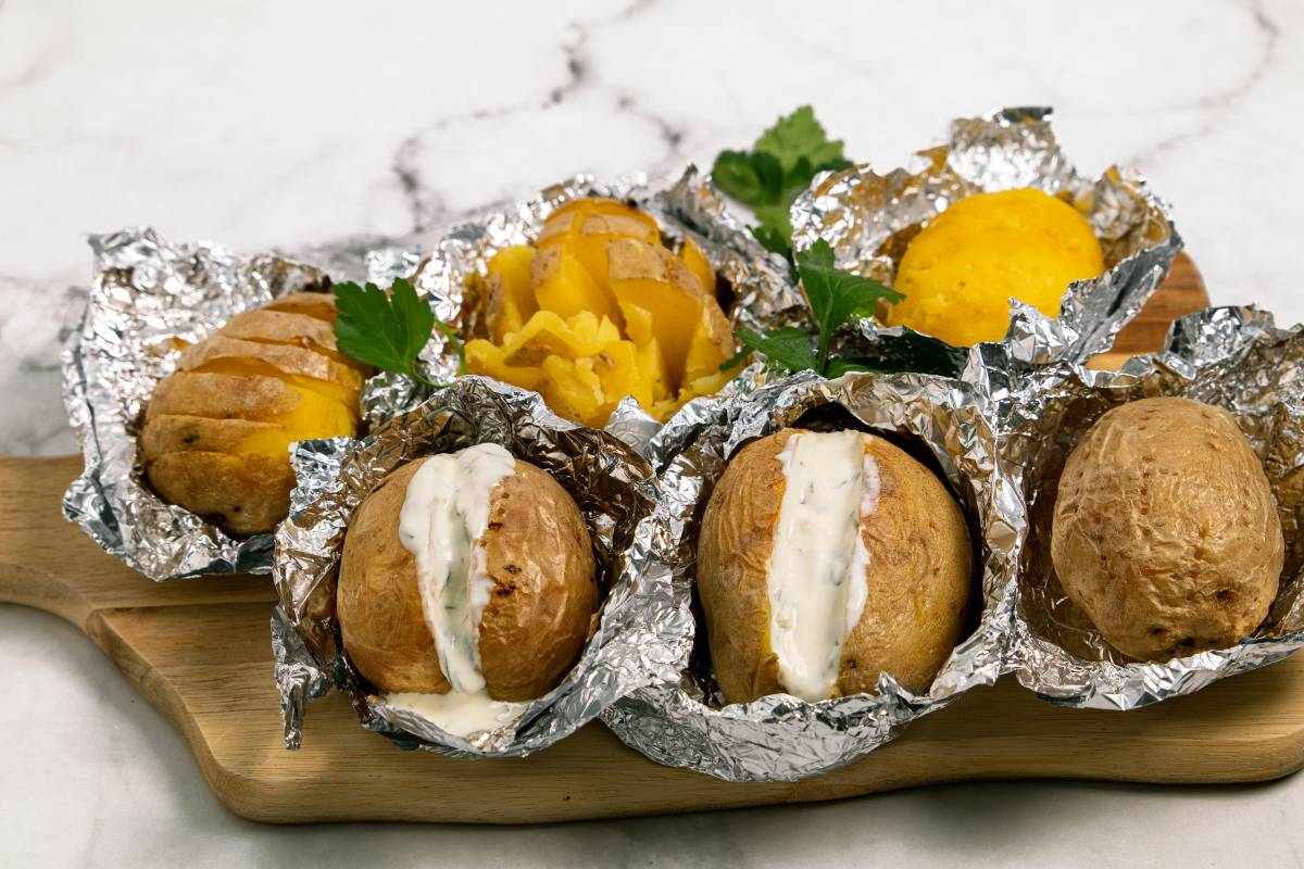 How Long To Bake Potatoes At 375 In Foil? The Ultimate Guide