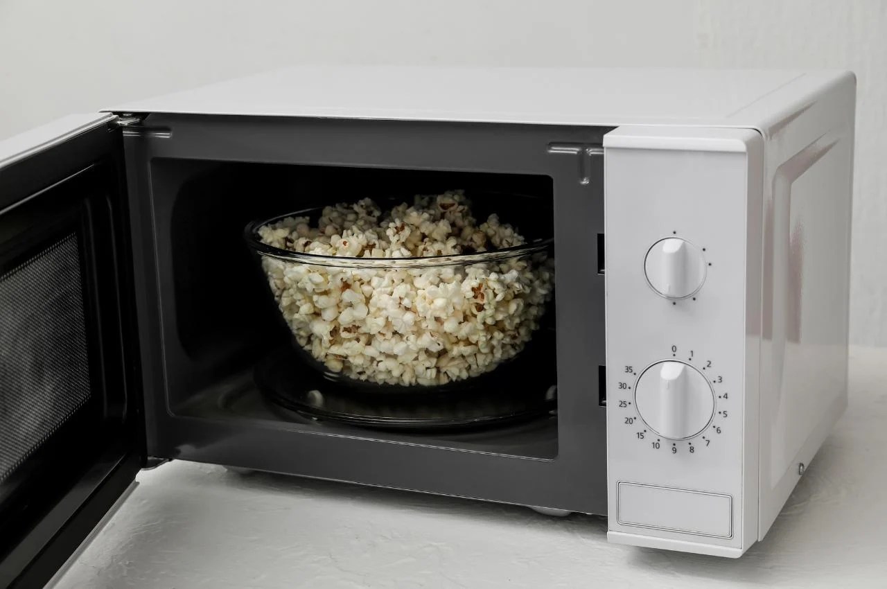 Can You Microwave Glass?