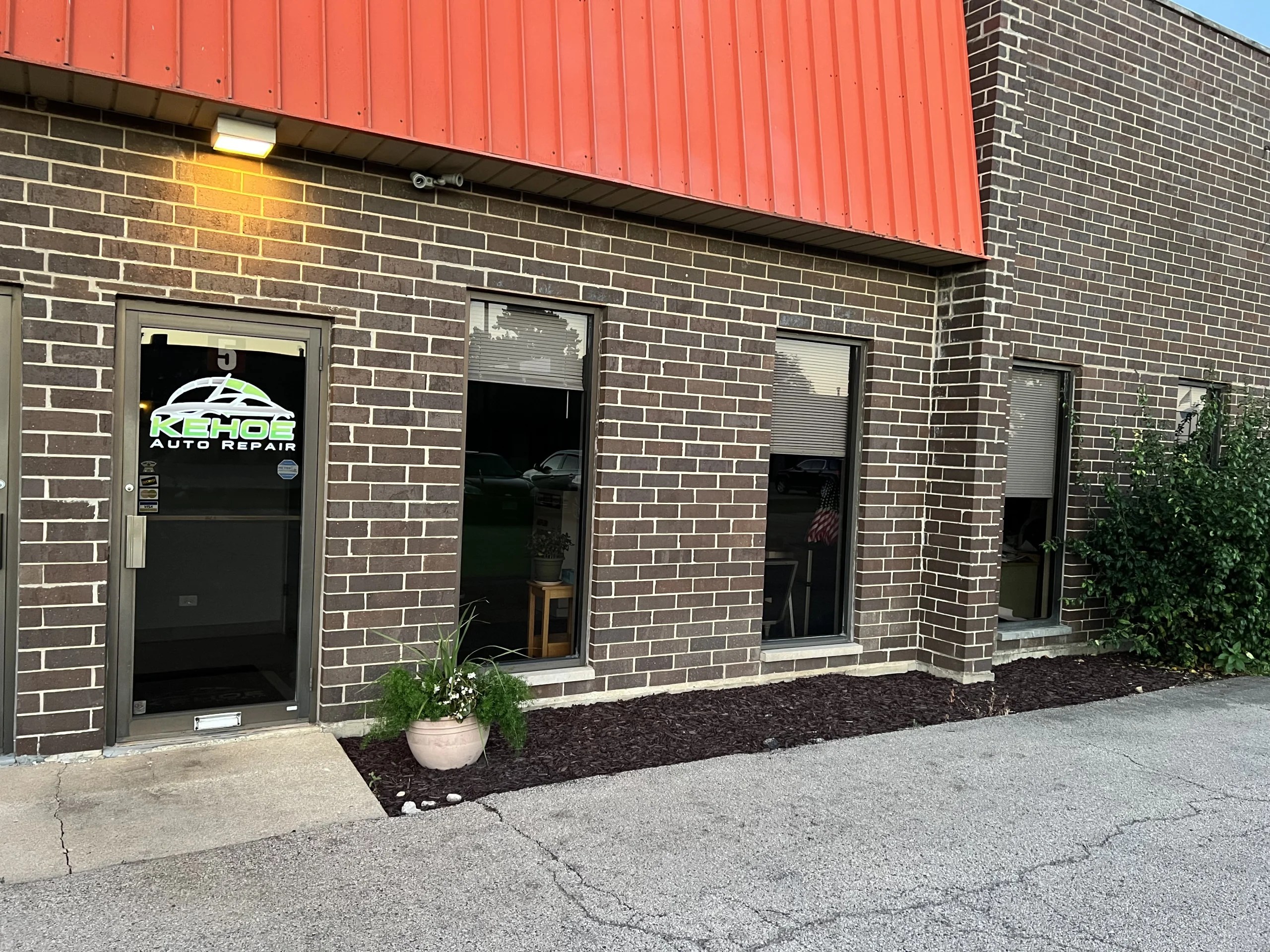 About Our Shop in Carol Stream, IL | Kehoe Auto Repair