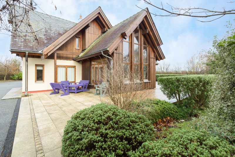 Larchwood Lodge, Pembrokestown, Duncormick, Co. Wexford Kehoe & Assoc