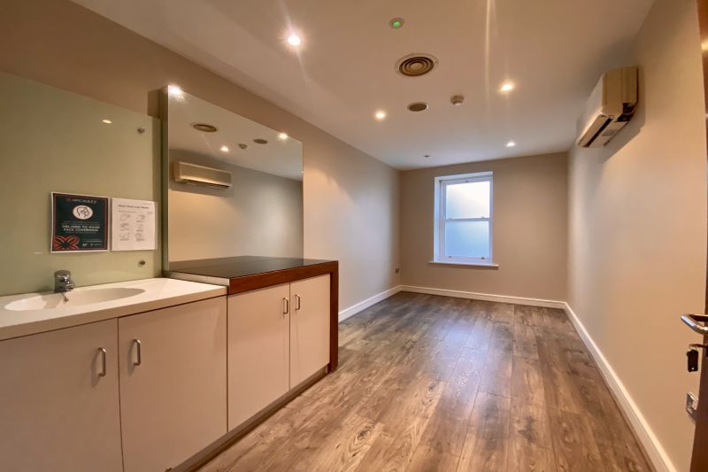 Former McCauley Beauty Salon, Enniscorthy, Co. Wexford Kehoe & Assoc