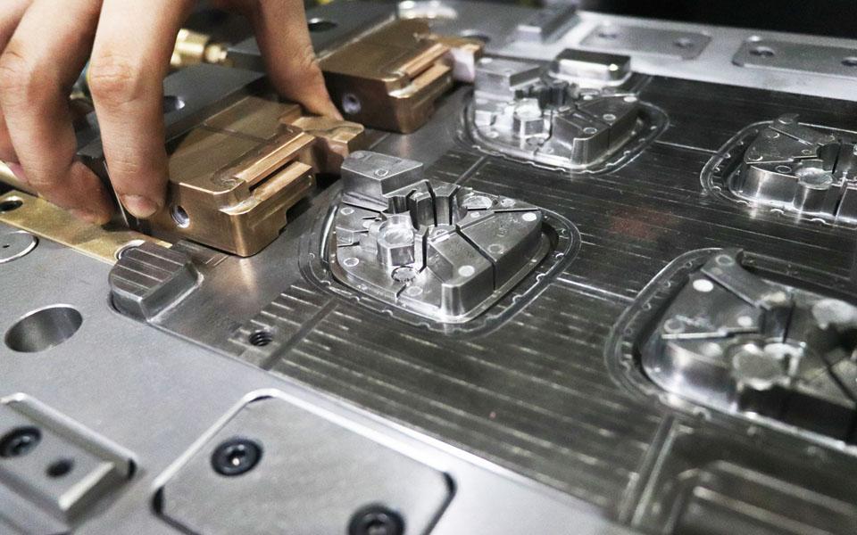 Plastic Injection Mold Making Kehui Mold Co., Limited
