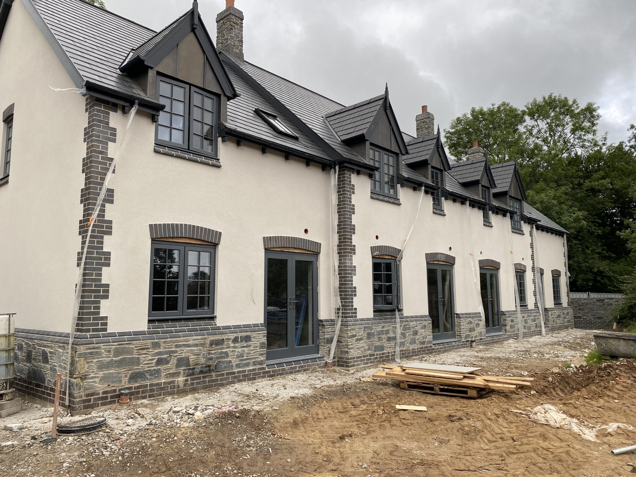 Briscoe Lane, Woodhouse Keller