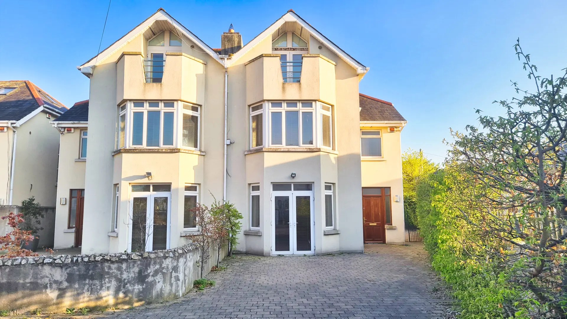180A Howth Road, Sutton, Dublin 13 Kelly.ie