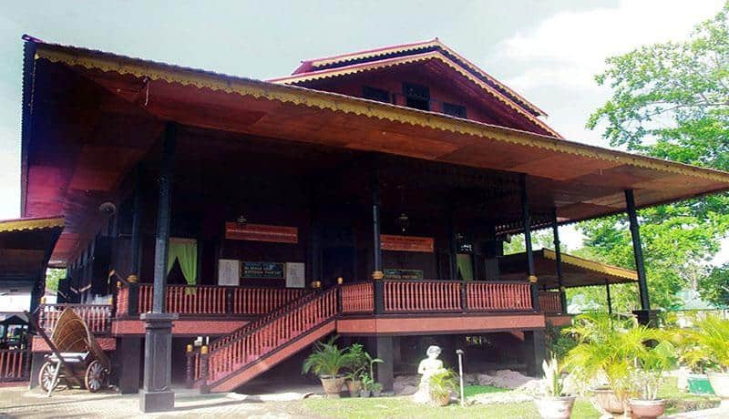 4 Rumah Adat Gorontalo Yang Masih Ada Hingga Sekarang