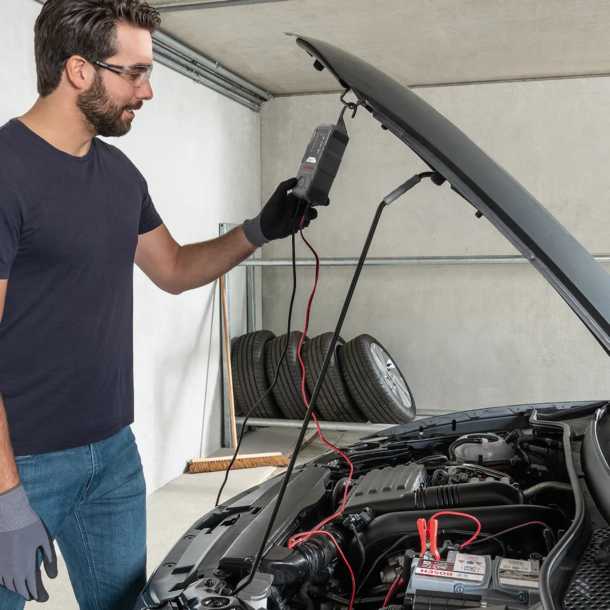 Hleðslutæki & vaktari Bosch C70 10A | Kemi