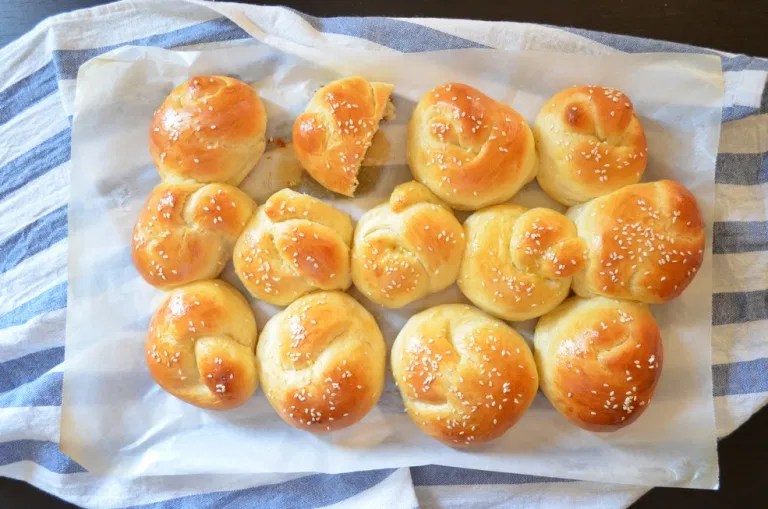 How to make Condensed Milk Dinner Rolls