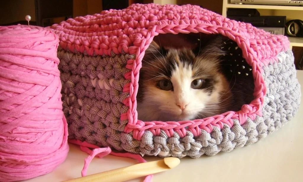 ¡Alerta catlovers! camas para gatos en trapitos y tejidos increíbles