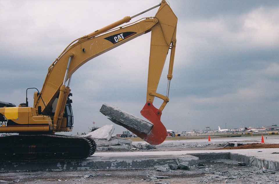 Slab Crab Pavement Removal Bucket Kenco