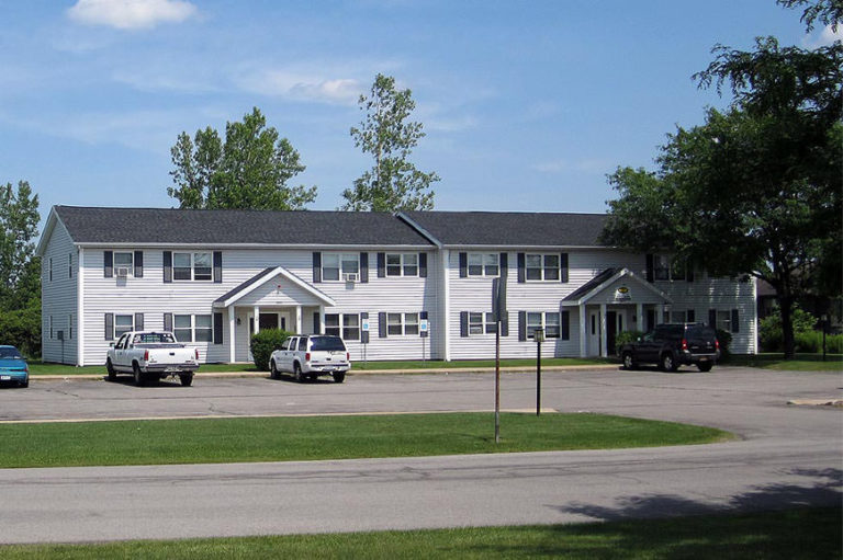Sanborn New York Apartments Sanborn Meadow Apartments