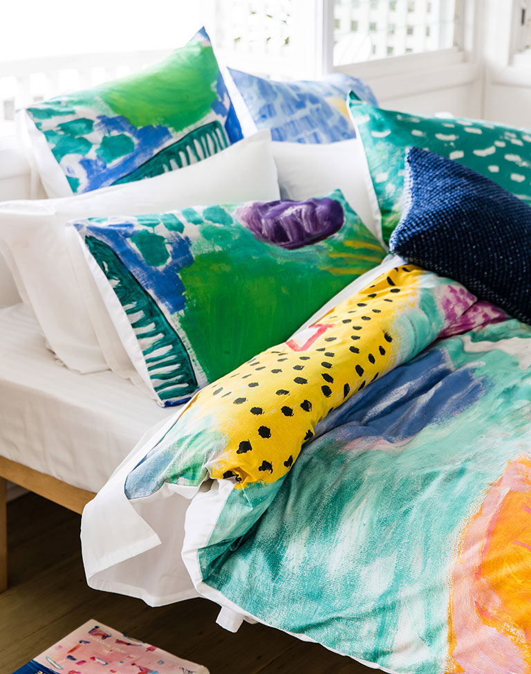 Sheridan Limited Edition Sunday Sailing Quilt Cover Set in Multi Duvet