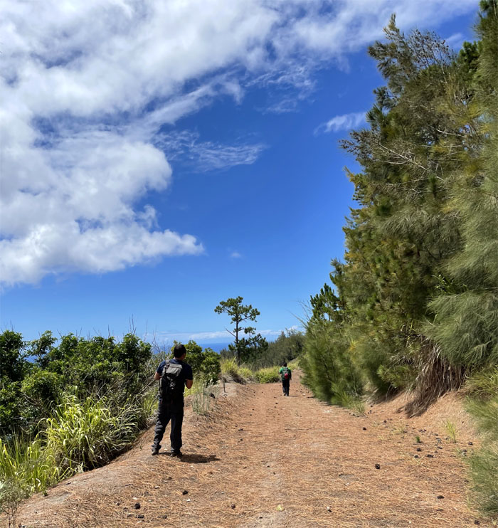 Hiking Mokuleia to Kaena Point — kenjiSAITO