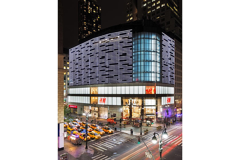 H&M Herald Square Park Architects