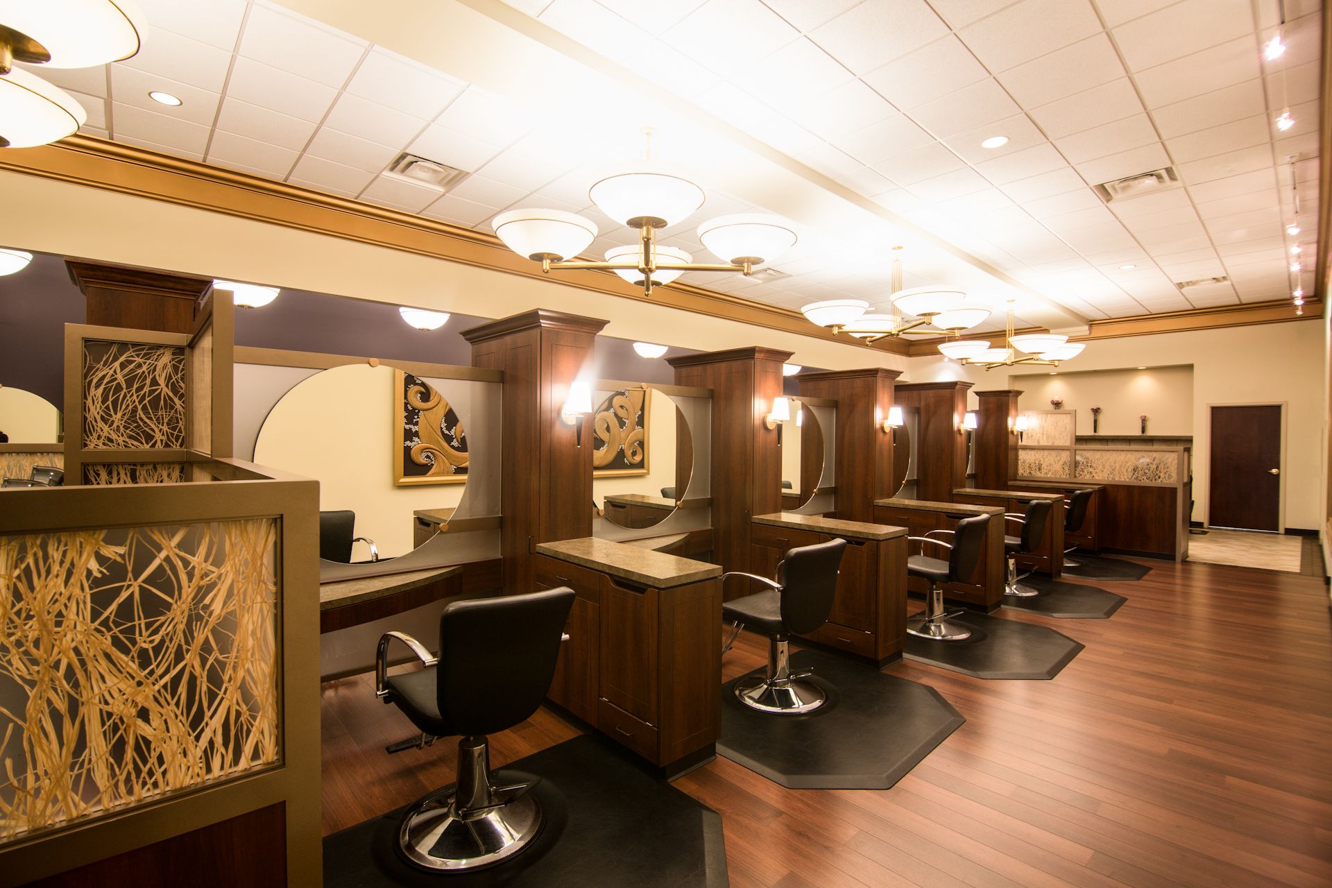 Upper ArlingtonKingsdale Location Salons & Spas