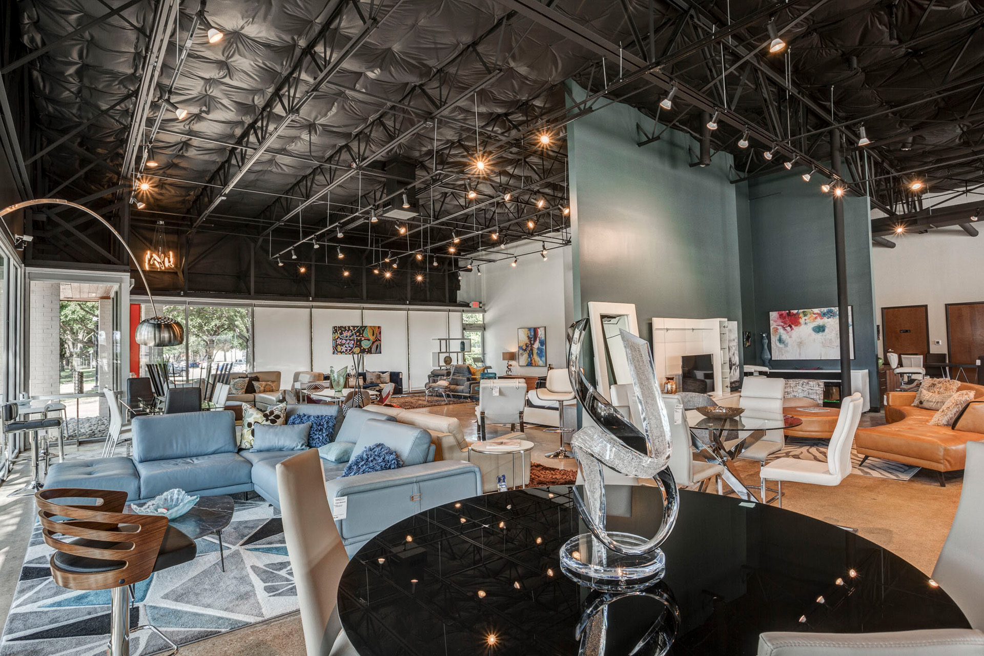 Alpha Plaza Kennington Commercial