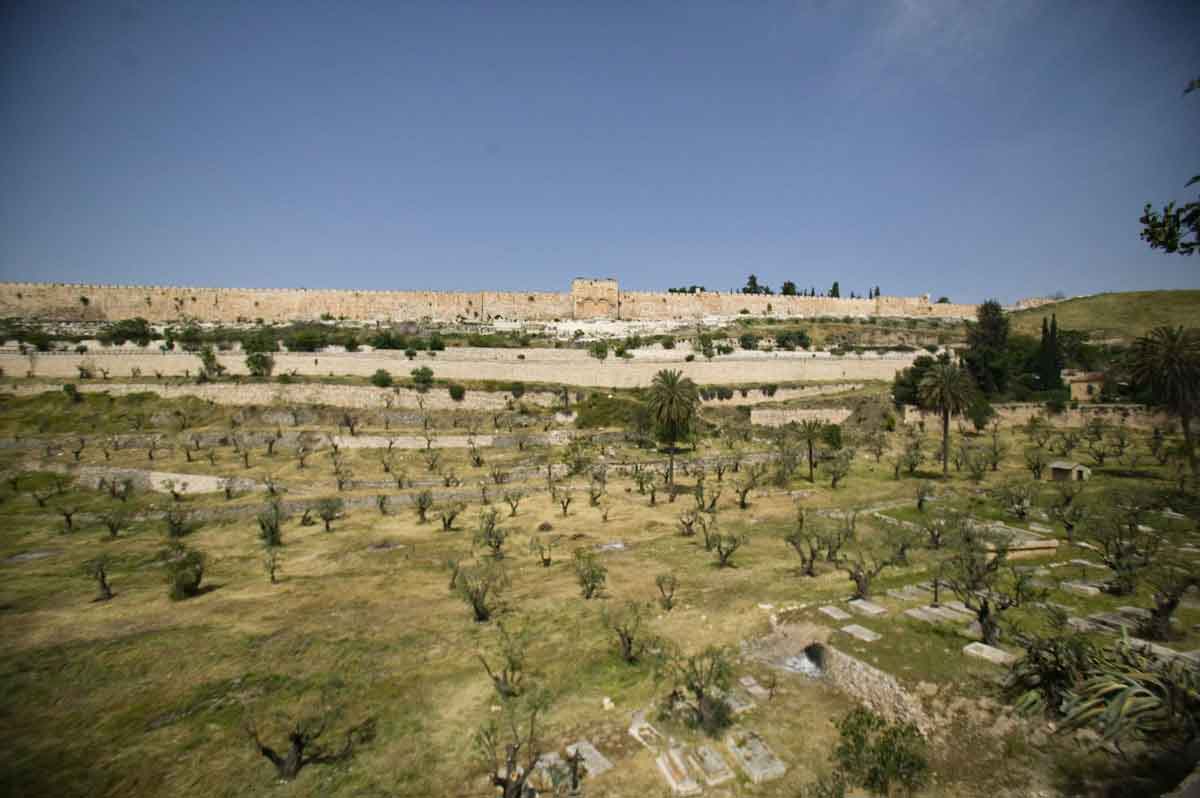 Ken Raggio teaches Armageddon's Valley of Hell