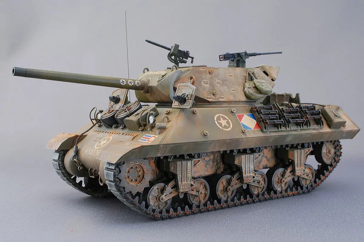 M10GMC アメリカ軍駆逐戦車 アカデミー 1/35 組立と塗装・製作記・完成