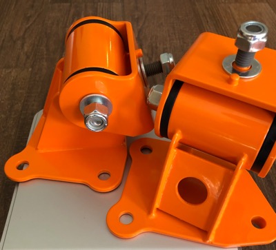 Installing AWR Racing Engine Mounts - Tracking a Mazda MX5 ND