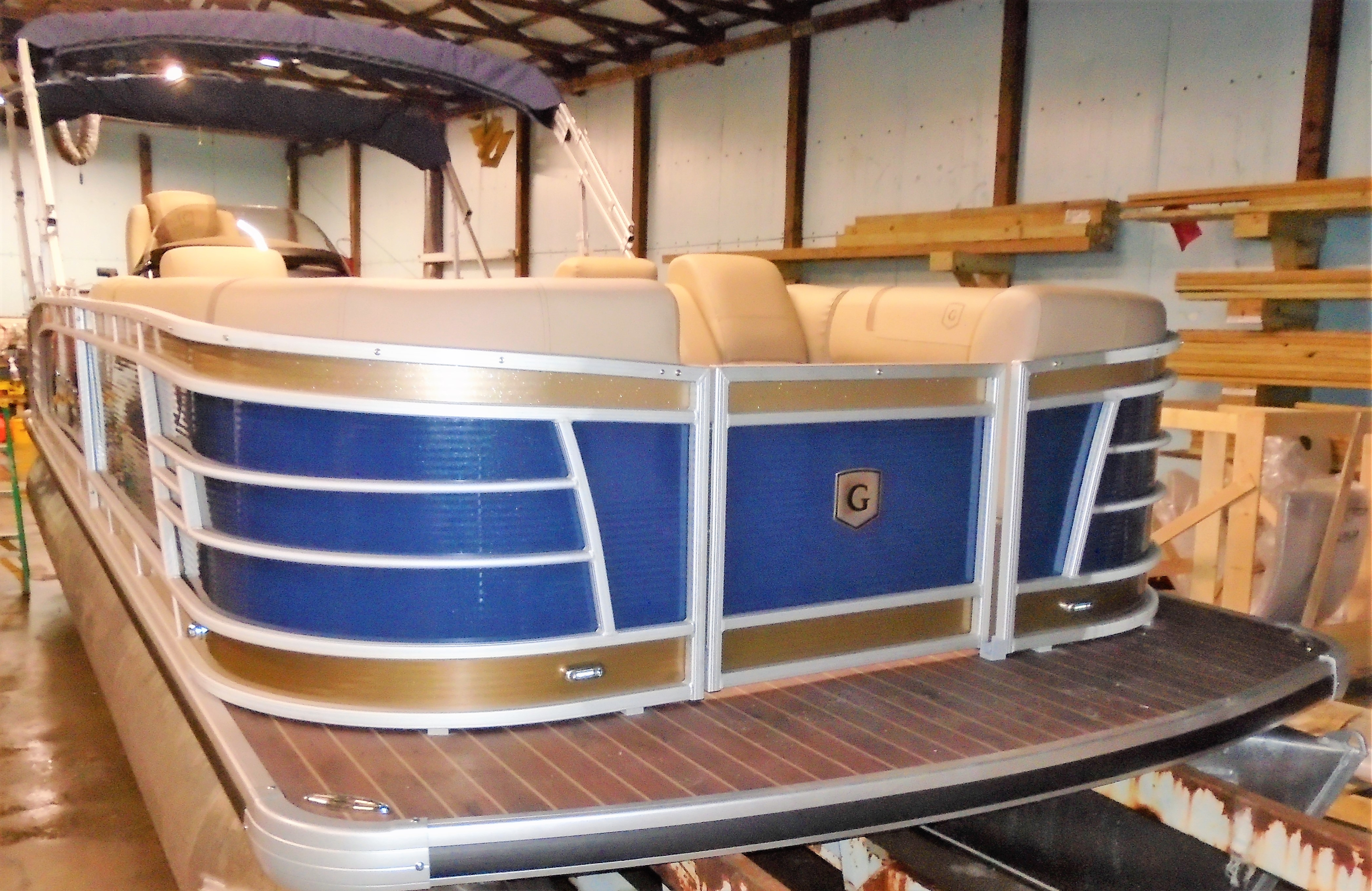 2018 Aqua Patio 259 Center Bar Deluxe Kent's Harbor, Inc.