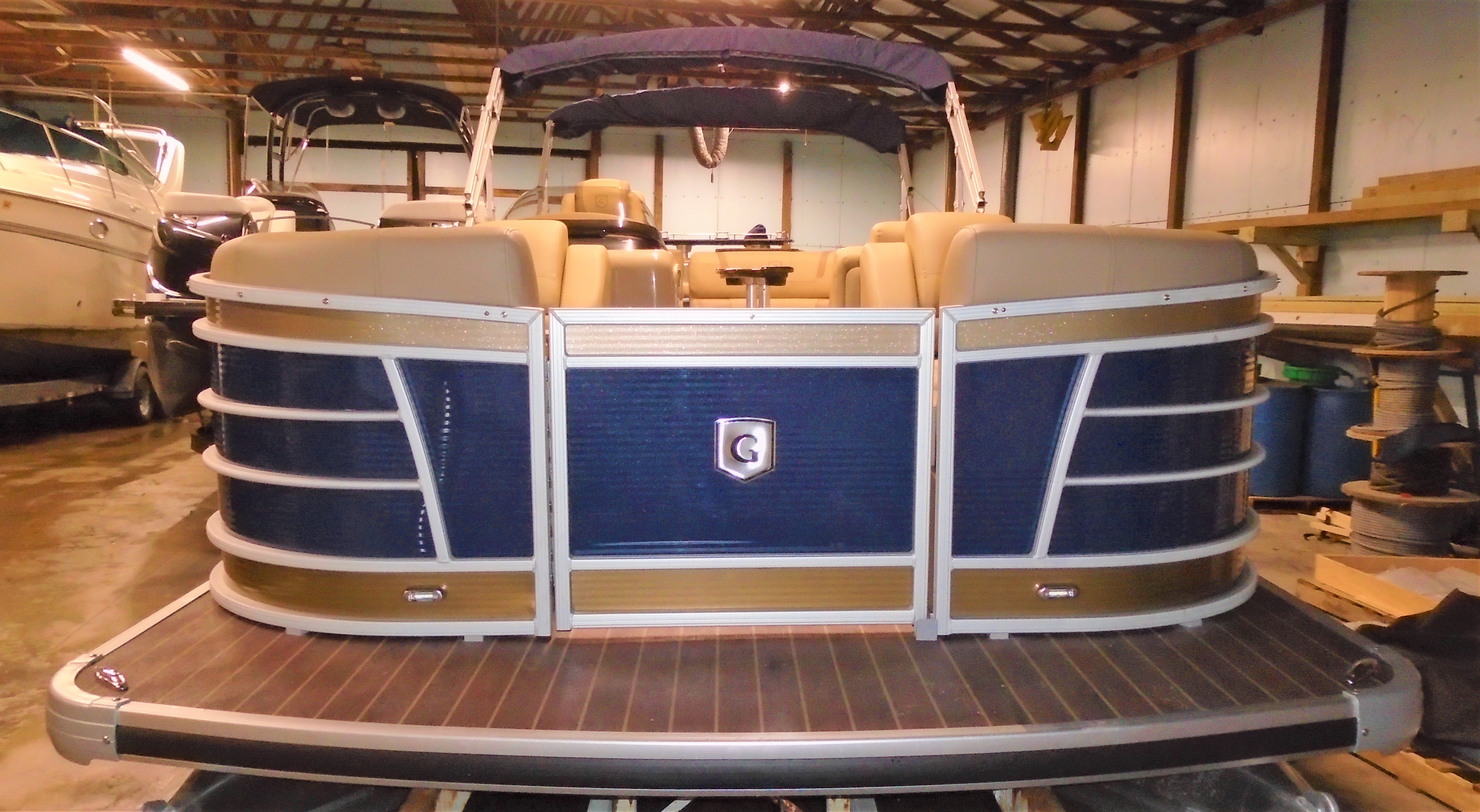 2018 Aqua Patio 259 Center Bar Deluxe Kent's Harbor, Inc.