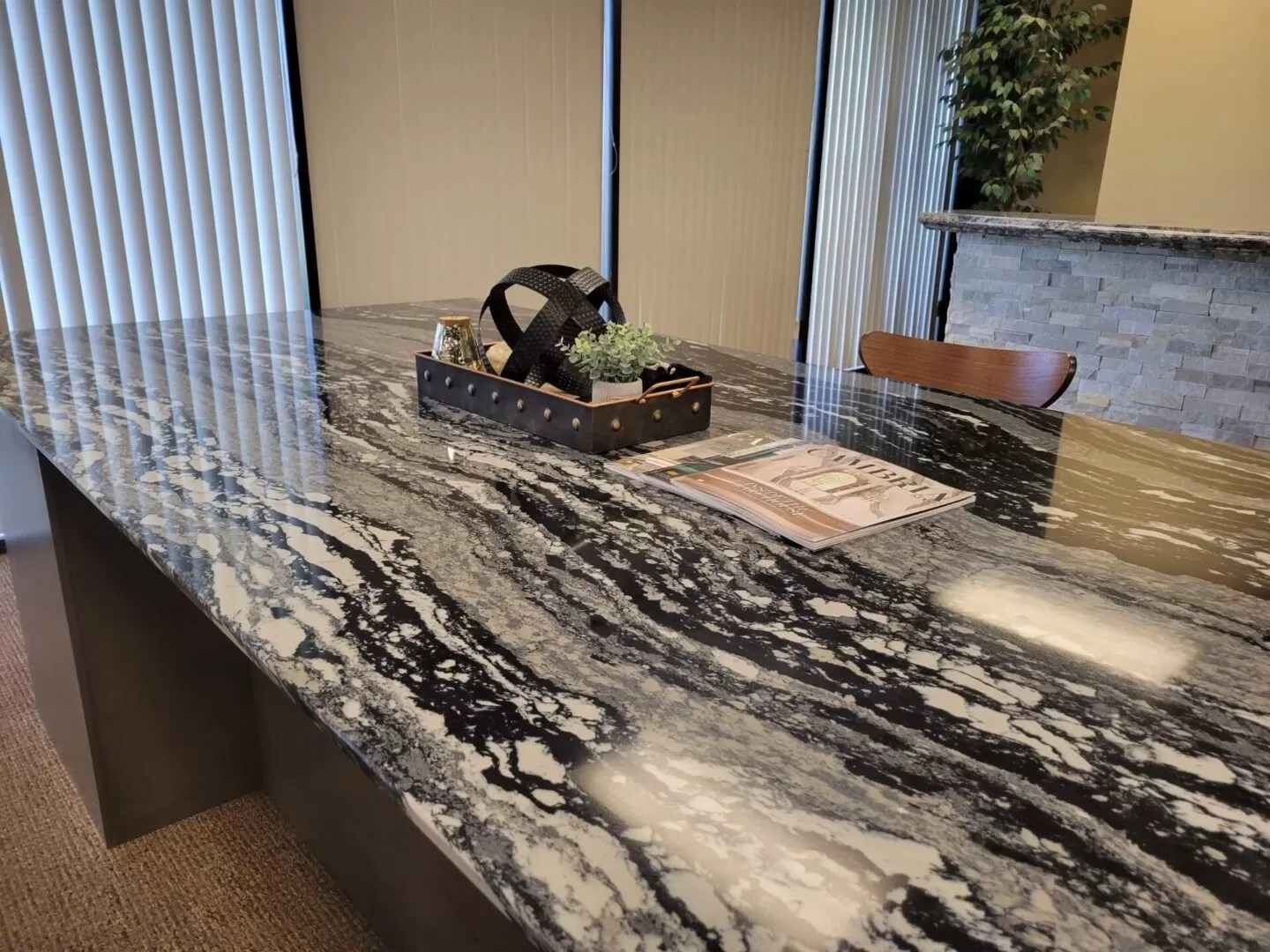 Kentucky Solid Surface Countertops, Desktops, Reception Desks, Kitchen