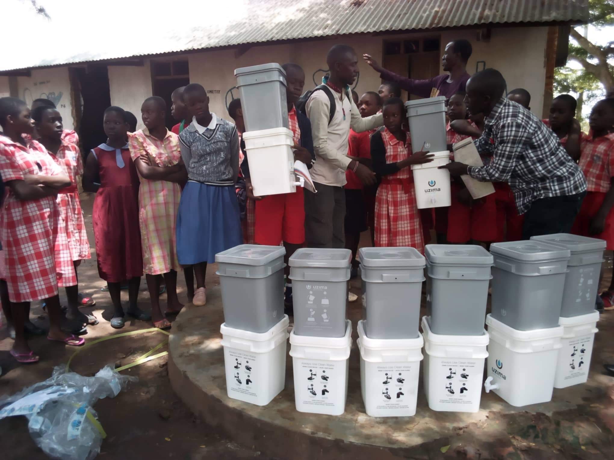 KOI Partners with Uzima Water Filters Kenyan Outreach