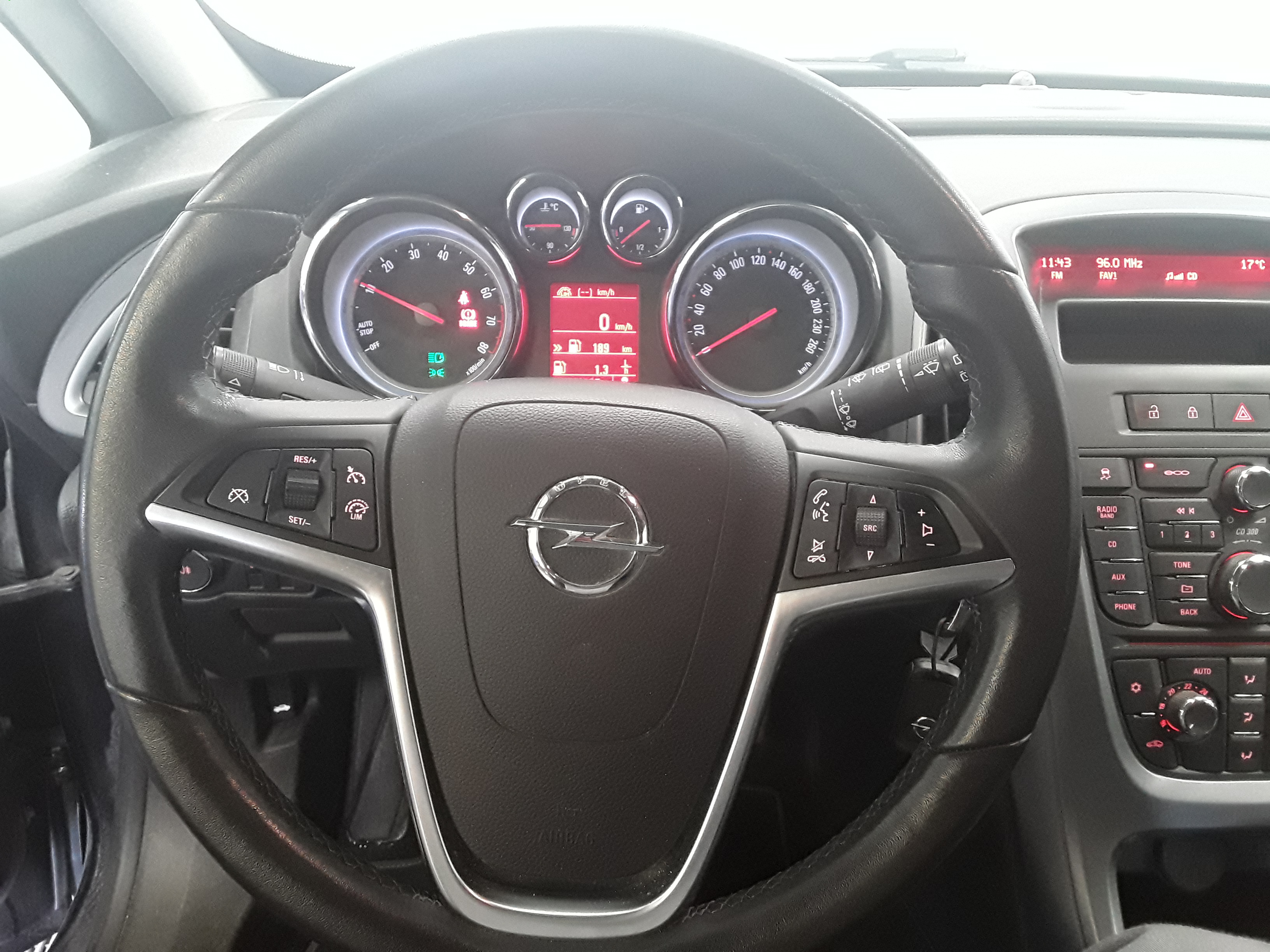 OPEL ASTRA GTC de 2013 - Rambouillet - Massoutre VO