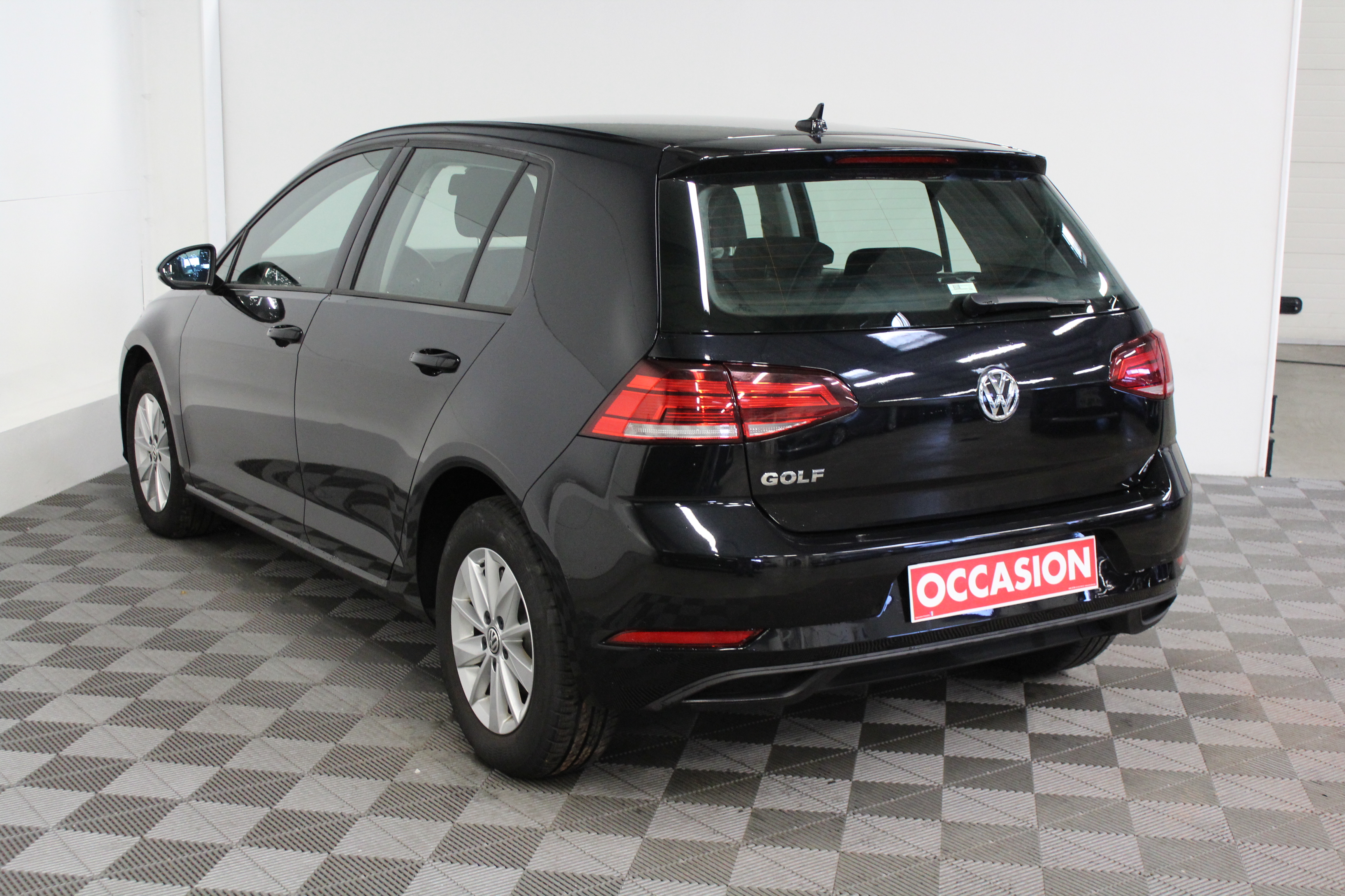 VOLKSWAGEN GOLF BUSINESS de 2019 OLIVET Massoutre VO