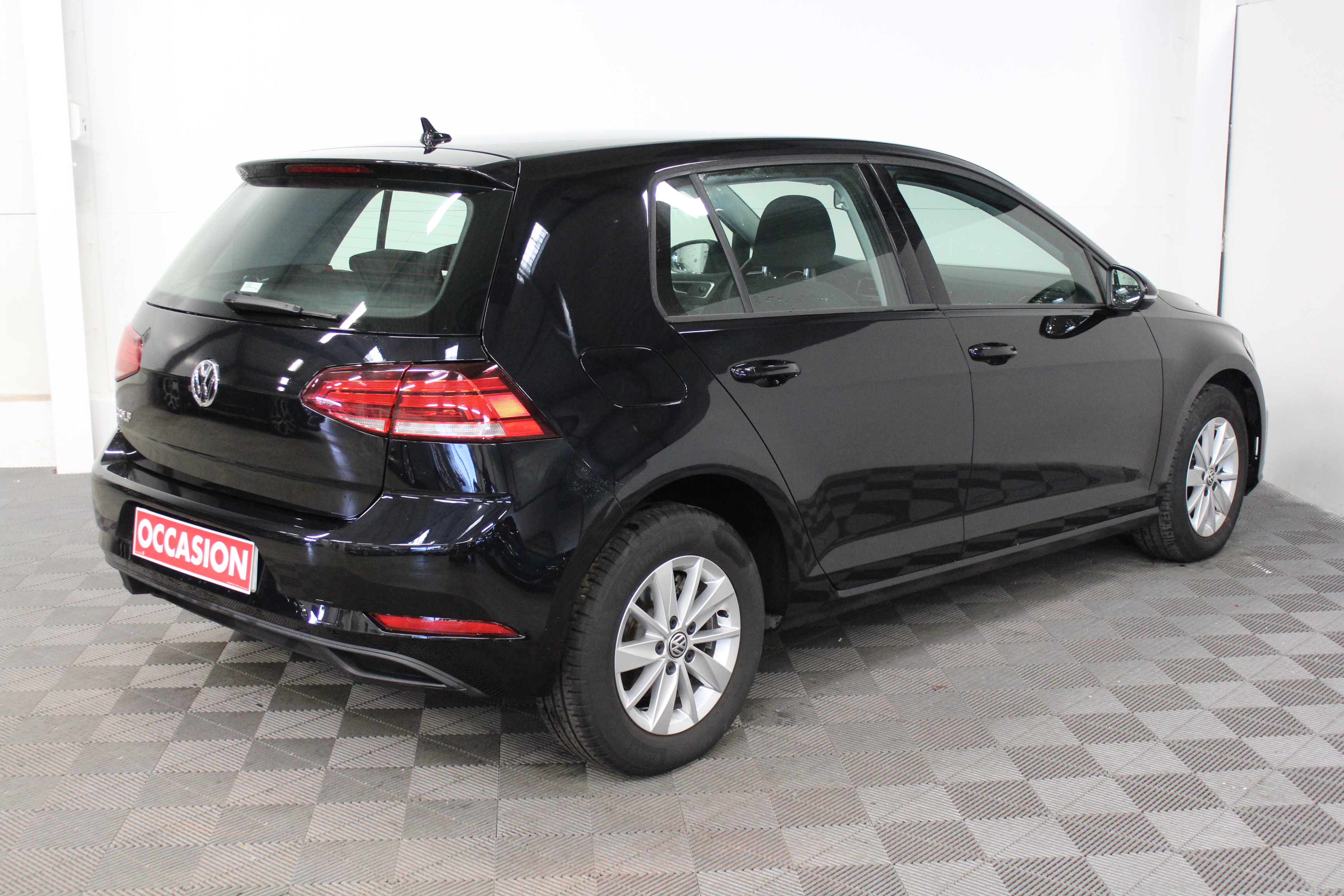 VOLKSWAGEN GOLF BUSINESS de 2019 OLIVET Massoutre VO