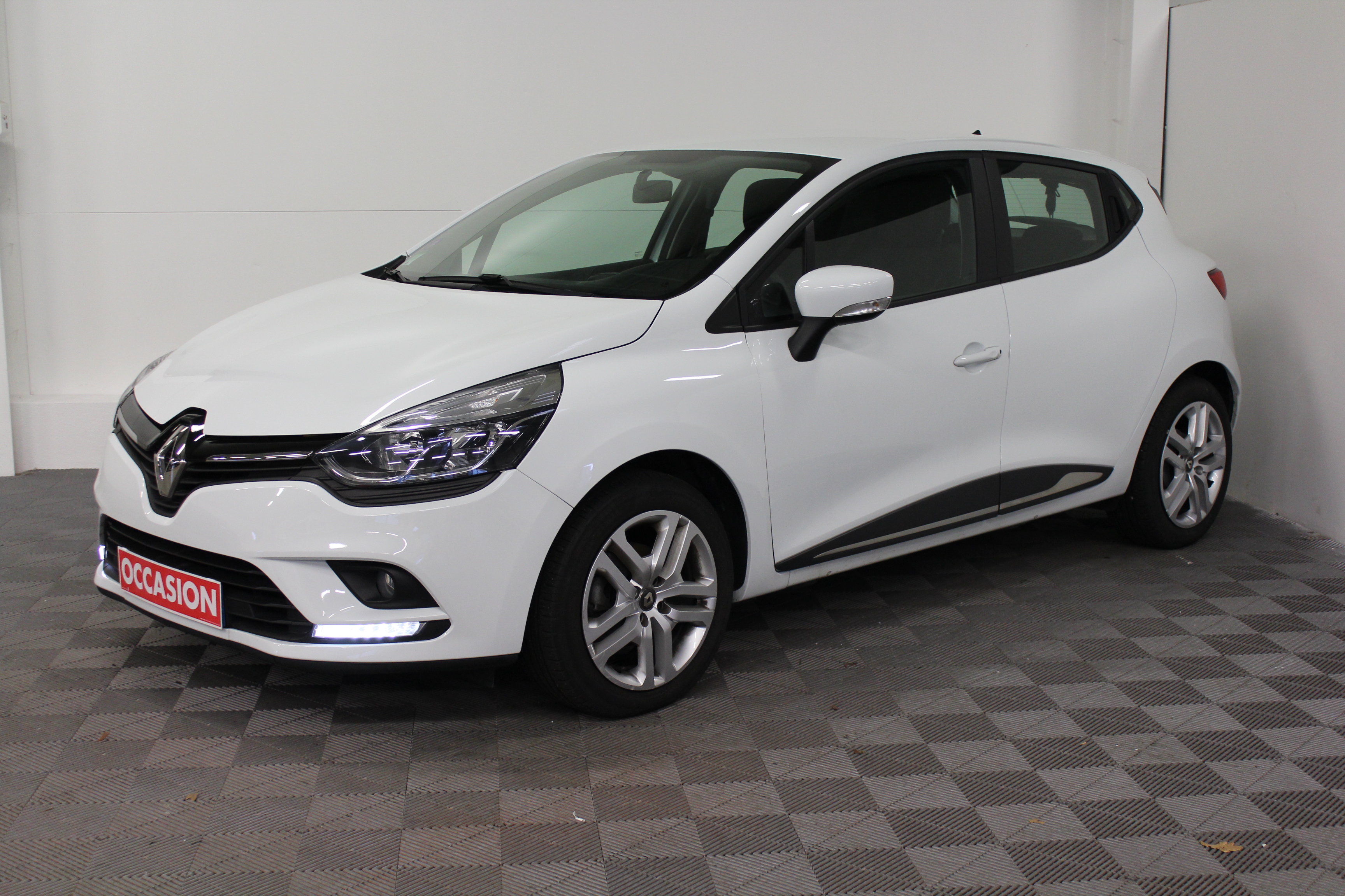 RENAULT CLIO IV BUSINESS de 2019 Olivet Massoutre VO
