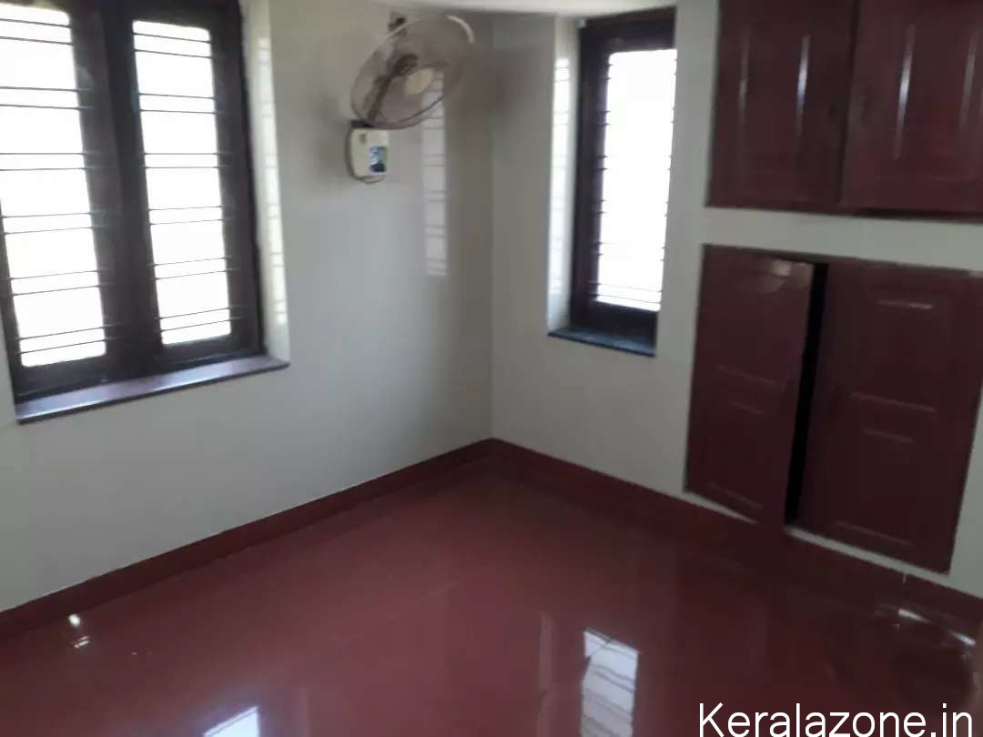 House Rent at Thampanoor Thiruvananthapuram Kerala Zone