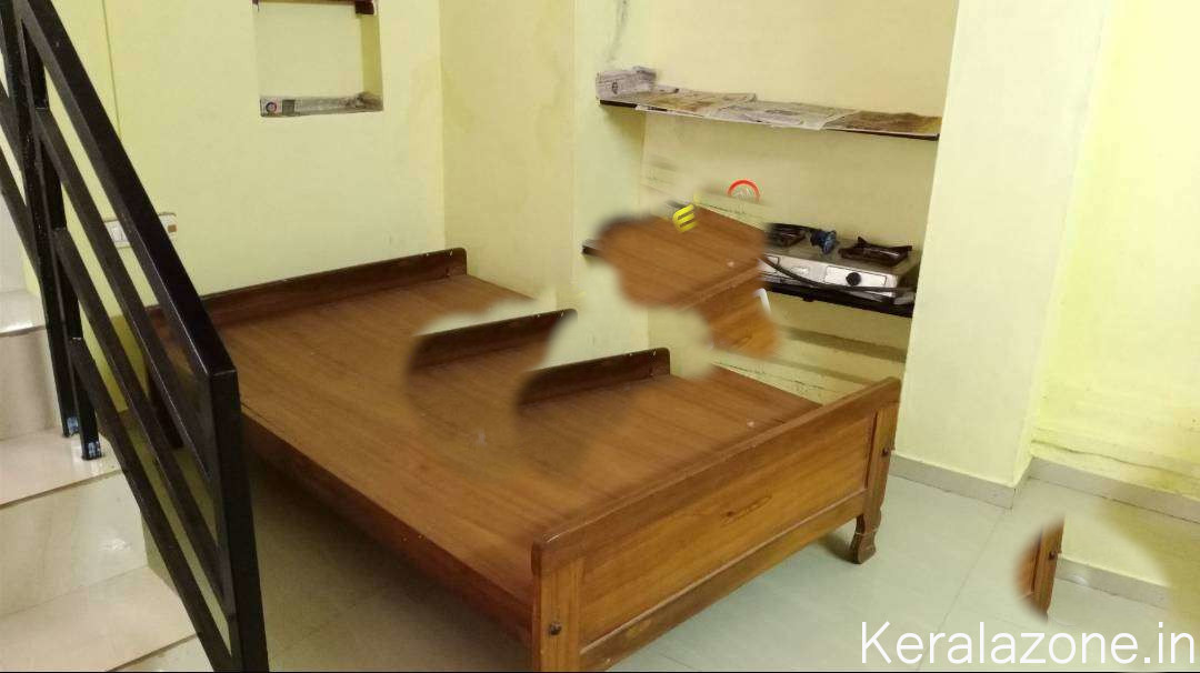 House Rent at Ulloor Thiruvananthapuram Kerala Zone