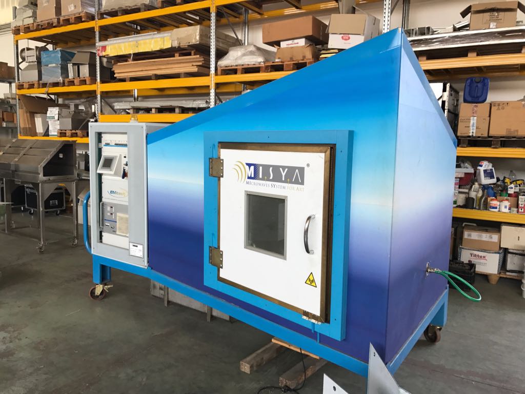 Microwave Heating for Wood