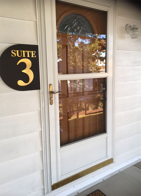 Bell Street Apartment Suites Kesco Development Co