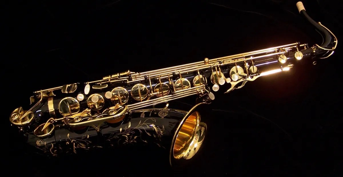 64JBL Selmer Series III Black Tenor Sax Official
