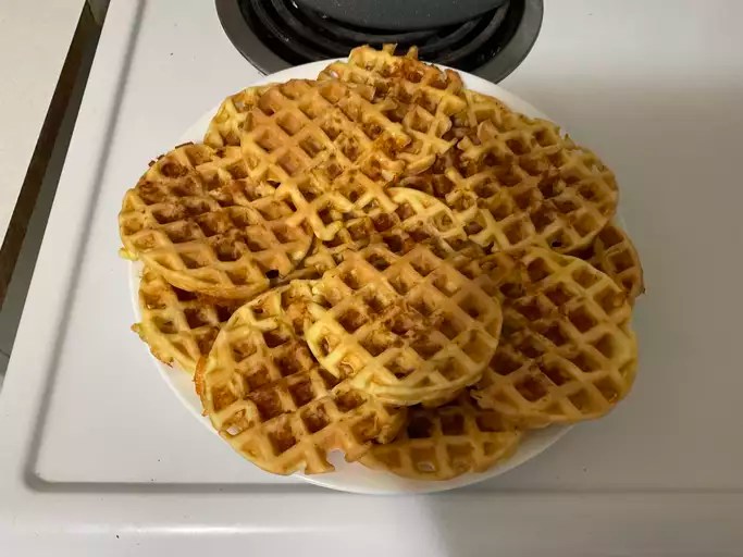 Chaffles with Almond Flour Keto Beginners