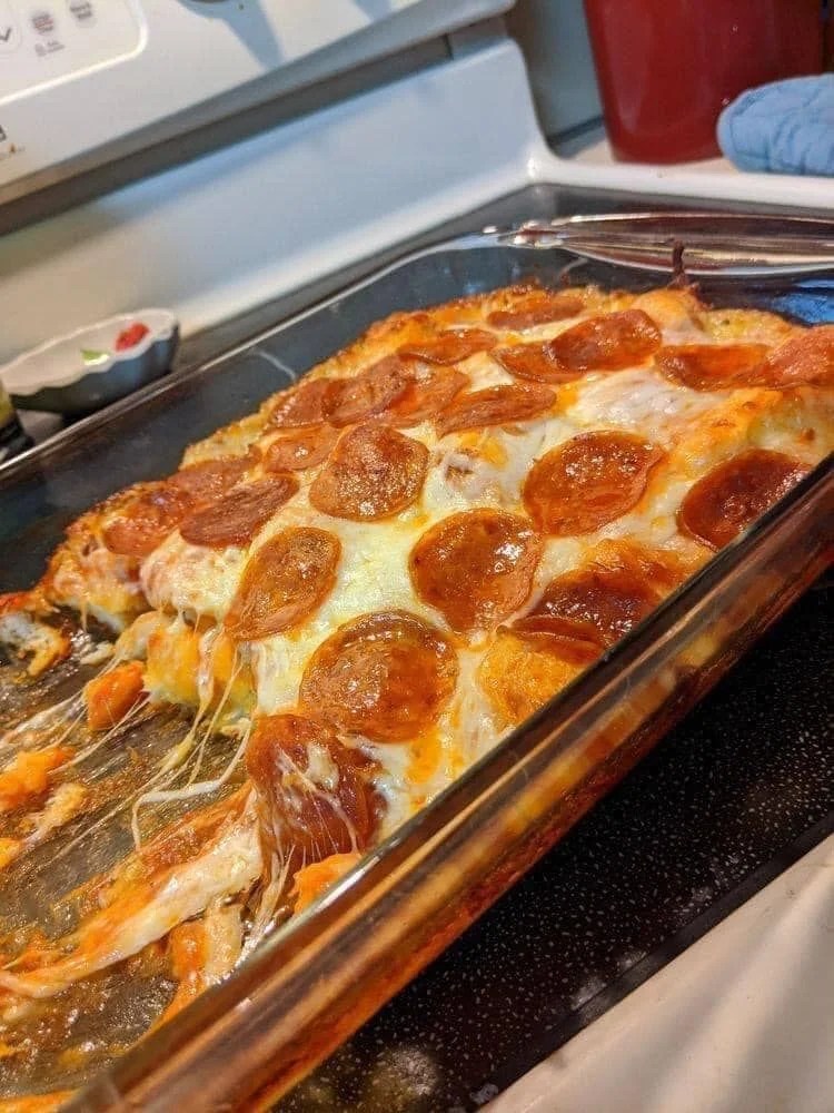 KETO LOW CARB PIZZA CASSEROLE RECIPE