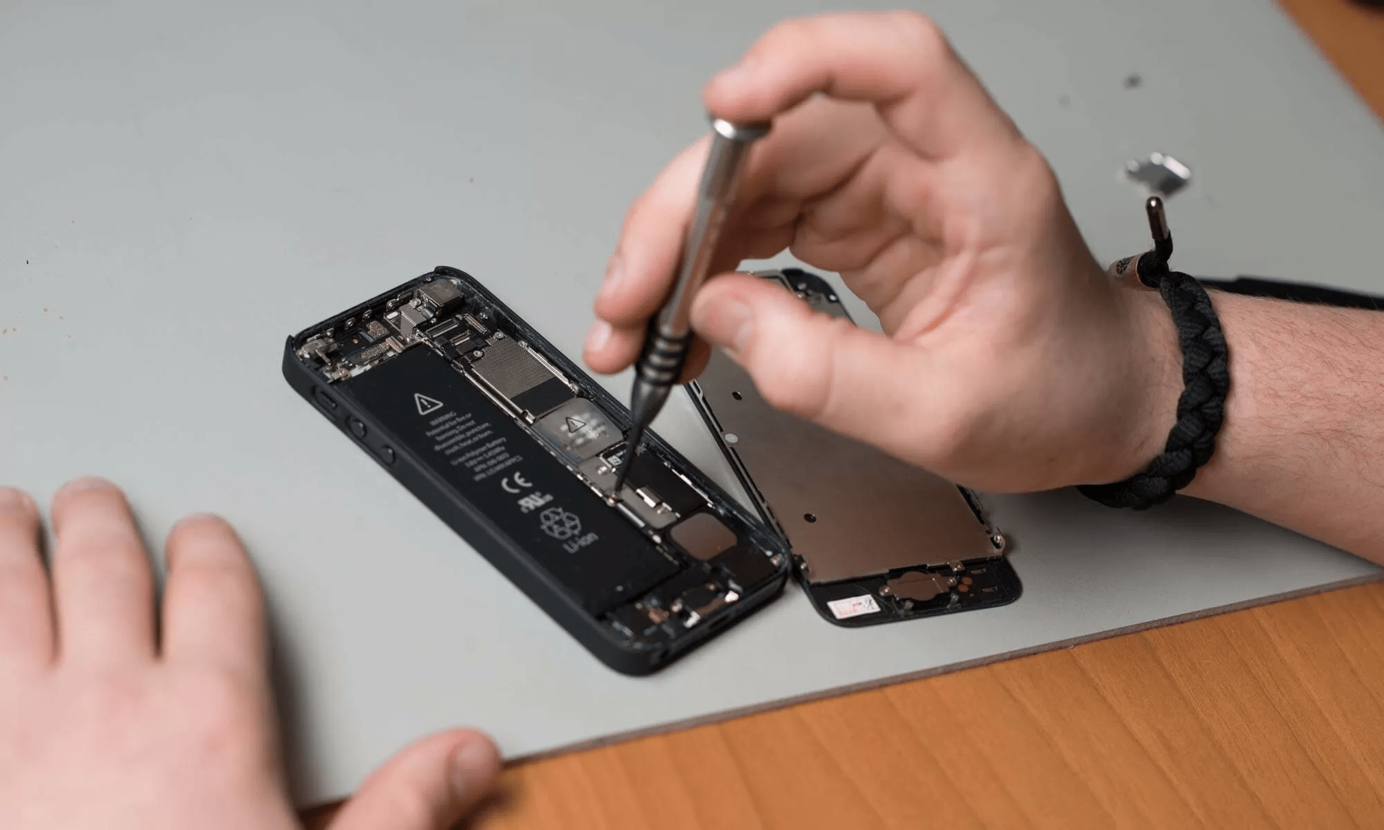 Water Damage repair How It Is Possible In the iPhones Tech Pinger