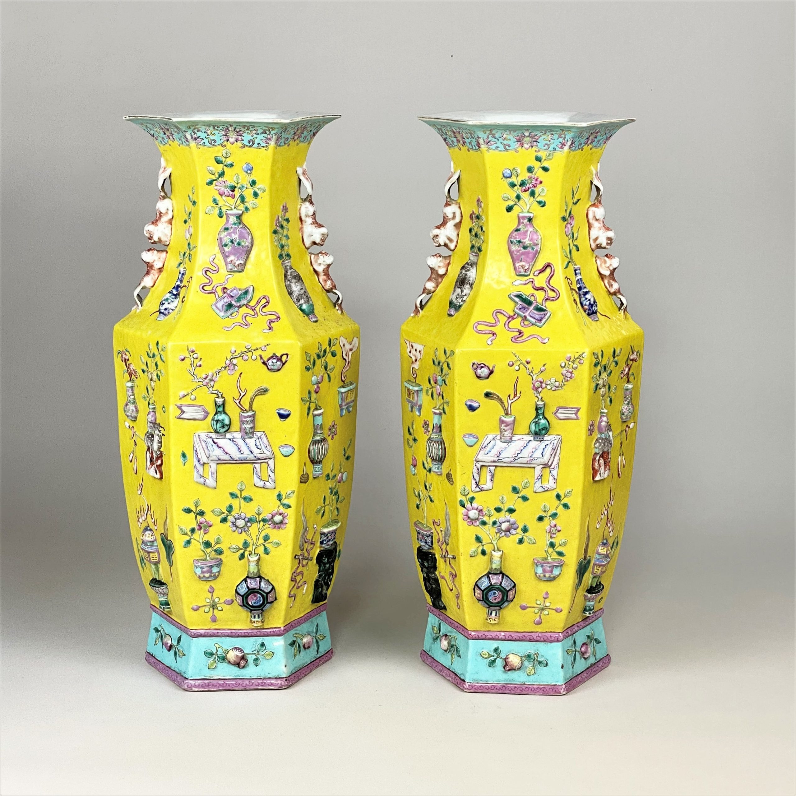 ** SOLD ** An attractive pair of 19th Century Chinese yellow ground