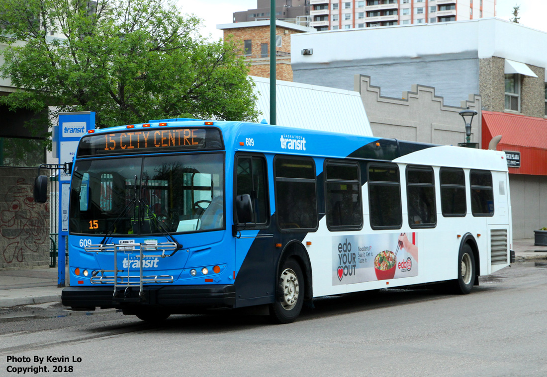 Saskatoon Transit Services New Flyer D40LFR Photos
