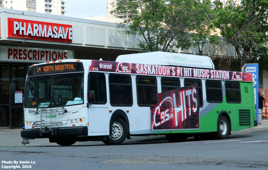 Saskatoon Transit Services New Flyer DE40LFR Photos