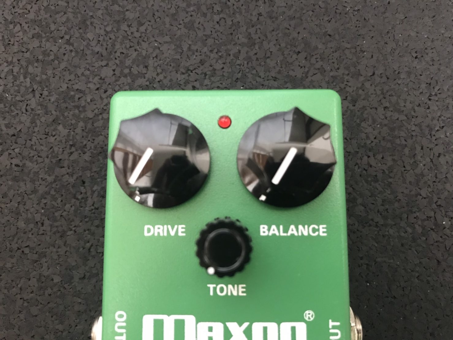 マーシー(真島昌利)愛用オーバードライブ Maxon OD808をレビューする