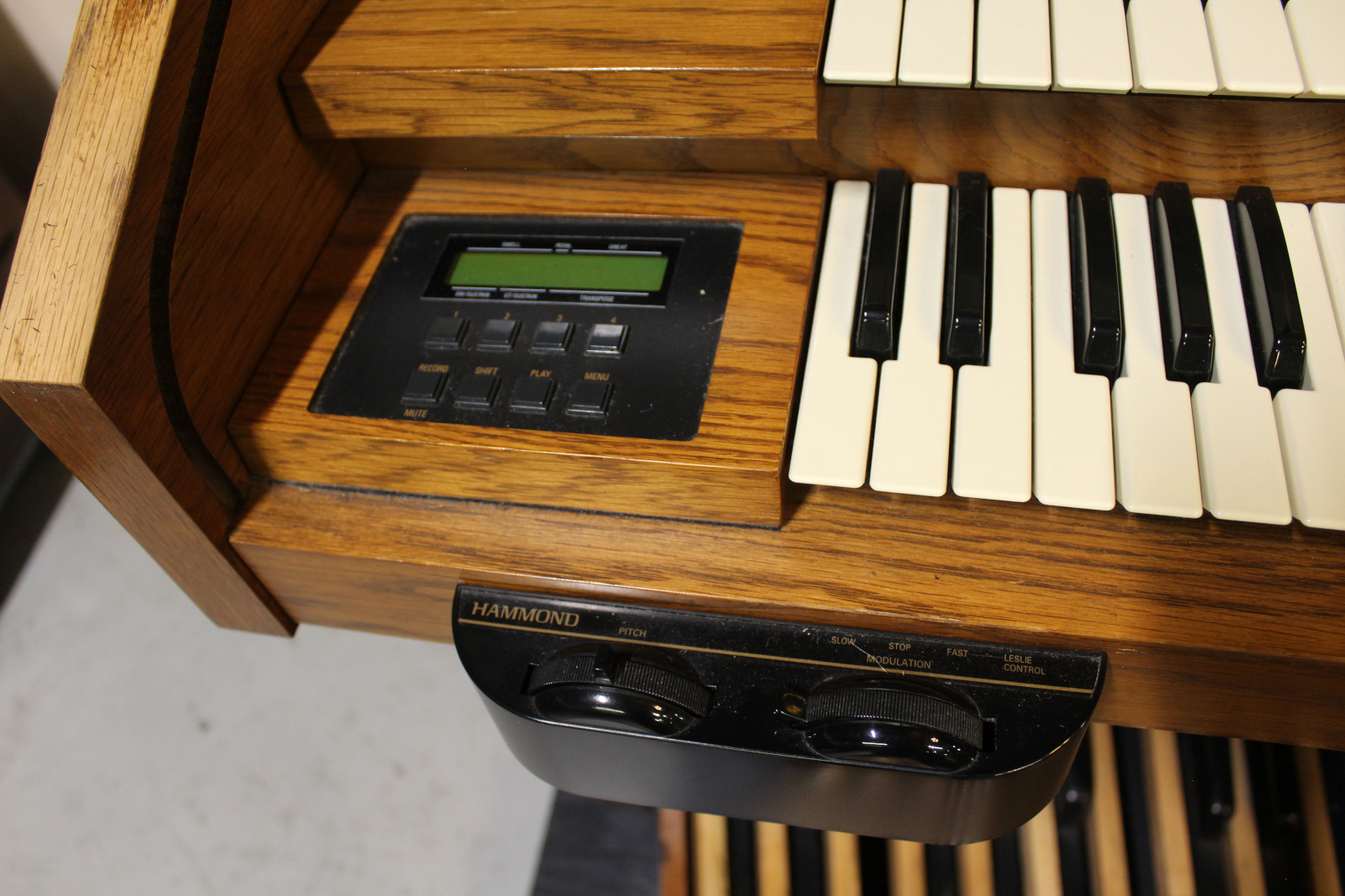 472 Hammond 926 Organ SOLD! Keyboard Exchange International
