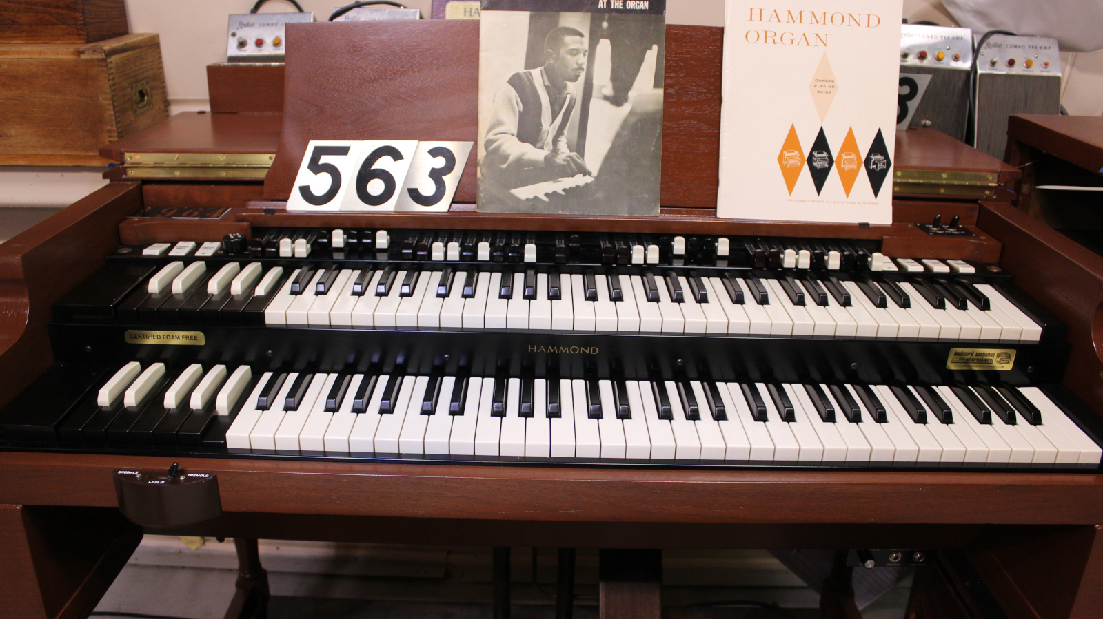 563 Hammond B3 Organ SOLD! Keyboard Exchange International